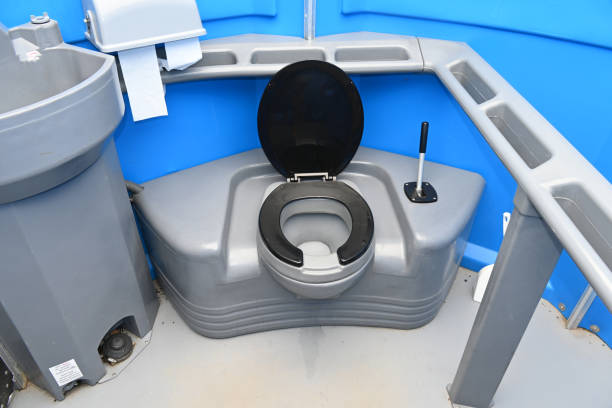 Portable Toilet Options We Offer in Barbourmeade, KY